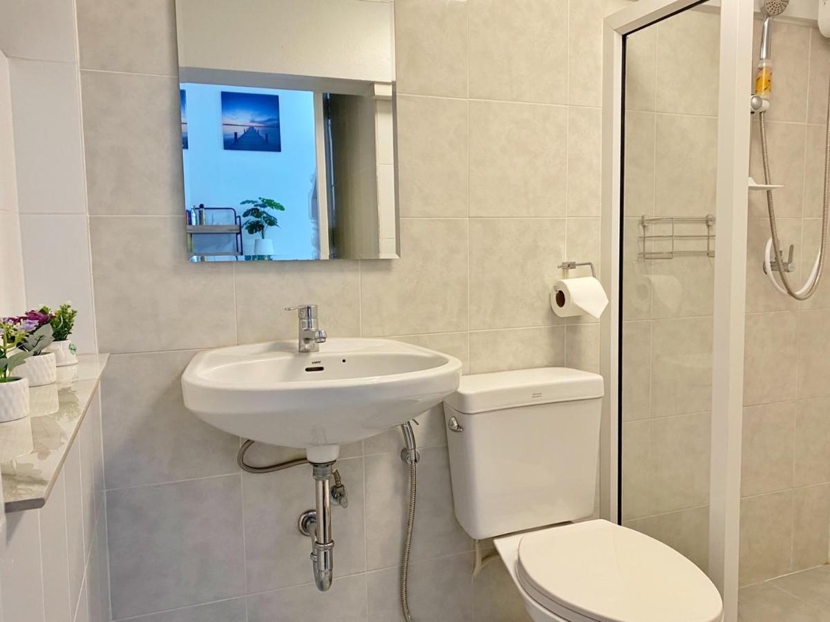 Boxsoon Nimman 2 # 4Beds 3Baths Villa Chiang Mai Exteriör bild